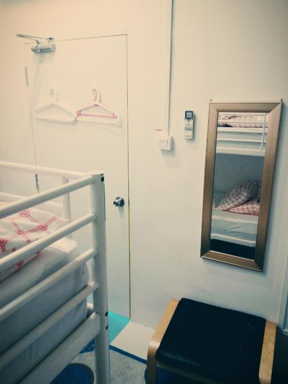 Drop Inn Singapore Room photo