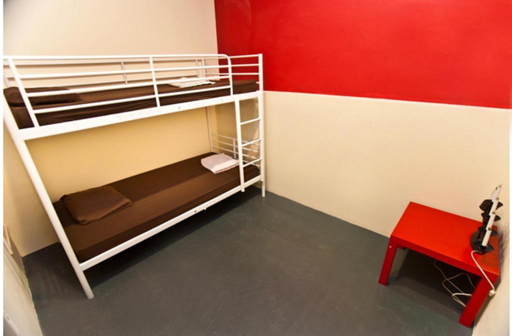 Drop Inn Singapore Room photo
